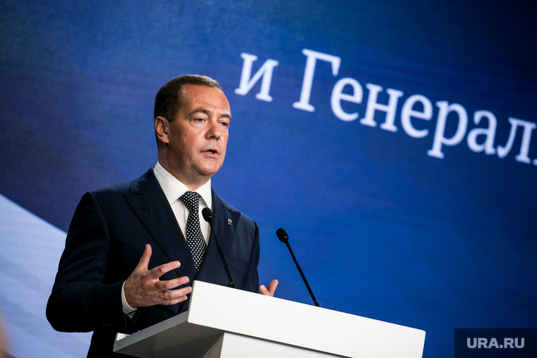 Дмитрий Медведев усилился в новой Госдуме за счет полного контроля «Единой Россией» над парламентом