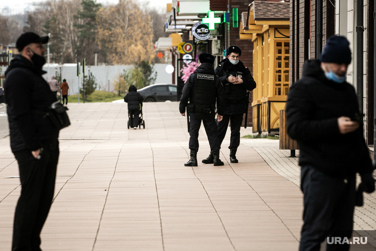 Бездействие полиции вынуждает жителей Сосенского идти на крайние меры