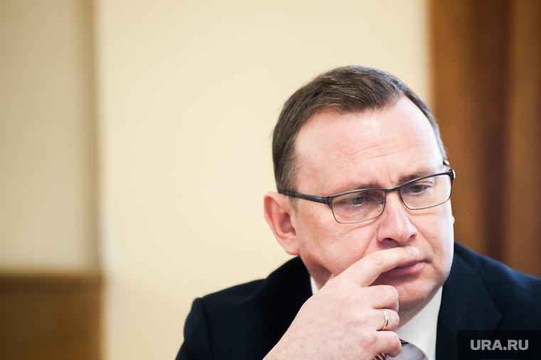 Решение Владислава Пинева очень не понравилось оппозиционным партиям