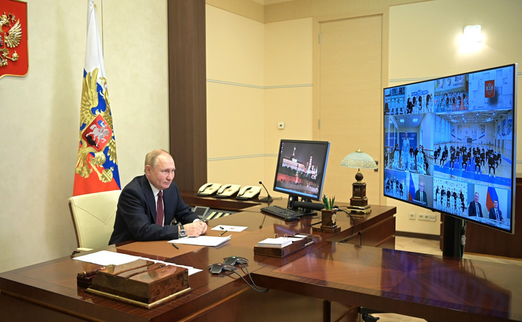 Владимир Путин по видеосвязи напутствовал олимпийцев