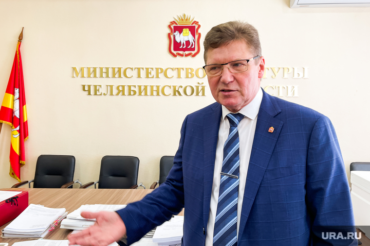 Алексей Бетехтин решил остаться министром