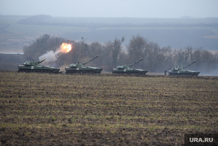 Российские военные успешно выполняют спецоперацию по освобождению Украины