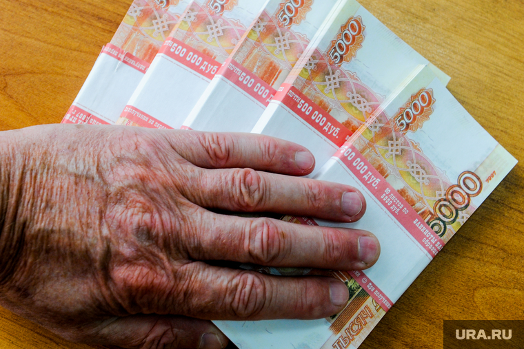 Эксперт: на курс рубля может повлиять деэскалация ситуации на Украине