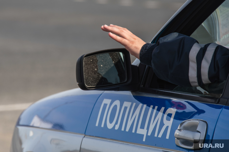 Свердловские полицейские привыкли ездить на иномарках