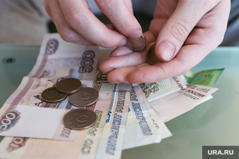 Эксперт: рубль может стать мировой валютой