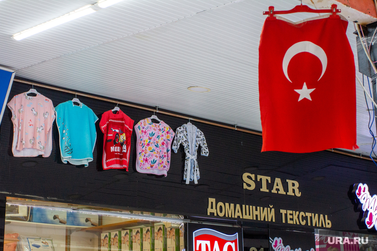 Российские предприниматели начали закупать товары в Турции, рассказал Александр Калинин