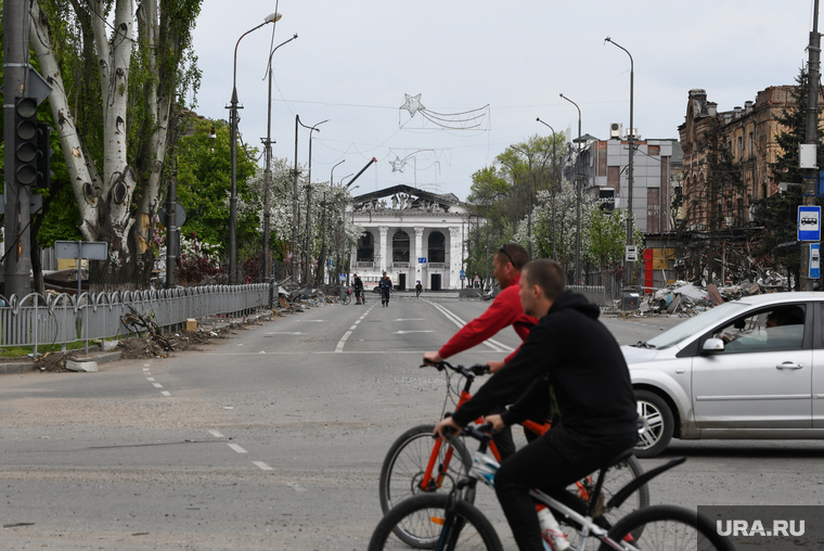 В Мариуполе уже можно встретить велосипедистов