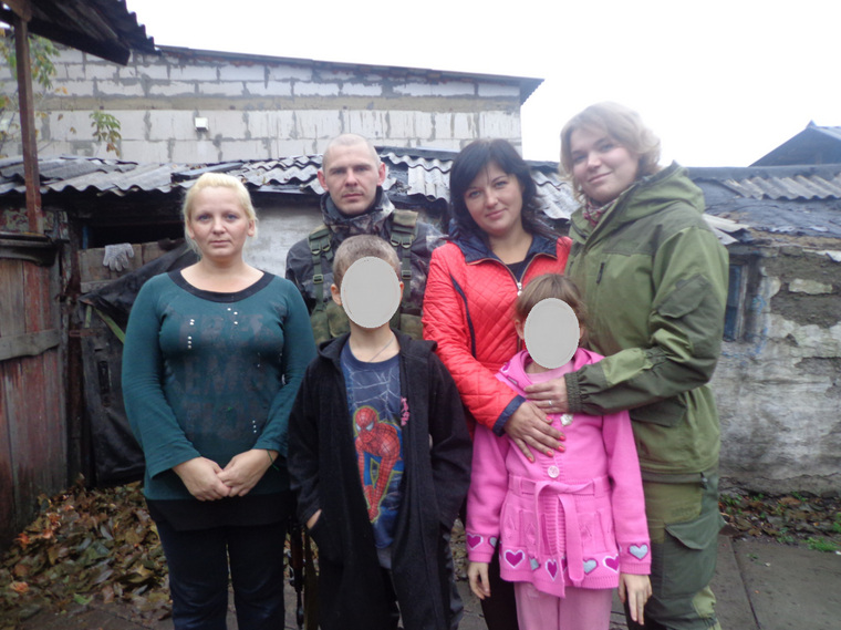 Семья из Макеевки (ДНР), с которыми Александра познакомилась во время поездки в ДНР и дружит сейчас