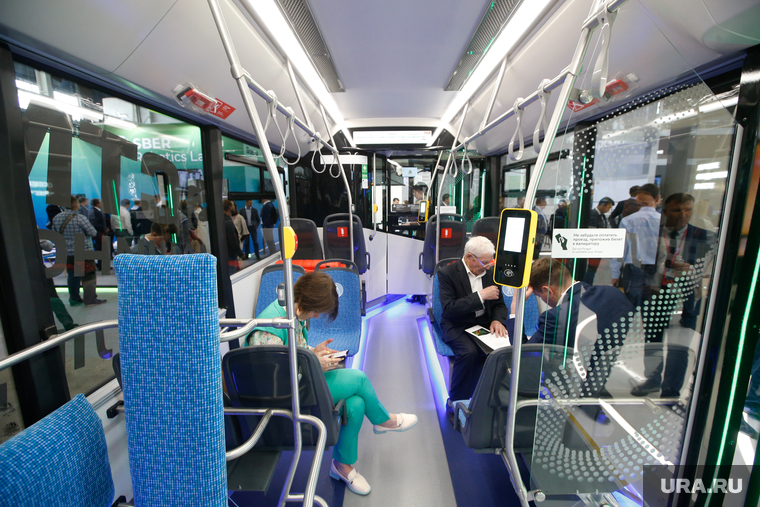 Среди преимуществ электробуса «Синары» — высокие потолки и рекордная пассажировместимость — 90 человек