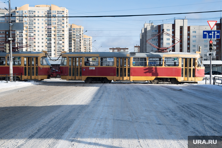 Сейчас в Екатеринбурге 420 трамваев, большую их часть должны были списать 20 лет назад, следует из отчетов прошлых лет