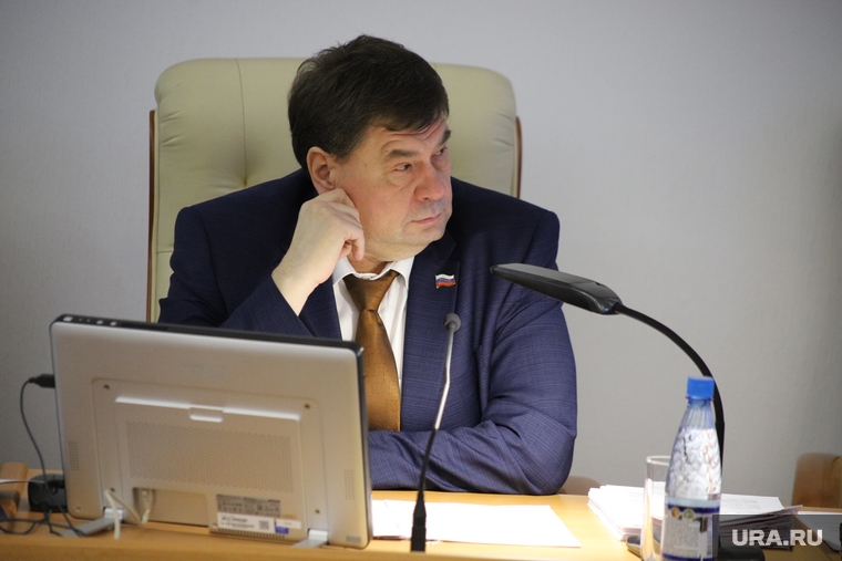 Вадим Шумков может возглавить объединенные региональные отделения ПФР и ФСС