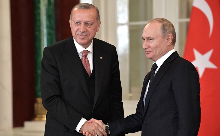 Владимиру Путину удалось наладить отношения с главой Турции Реджепом Эрдоганом, несмотря на усилия США поссорить страны