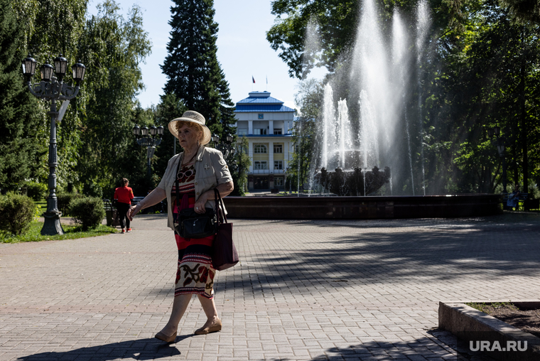 Алтай — популярное направление отдыха у россиян в этом сезоне, уточняют эксперты