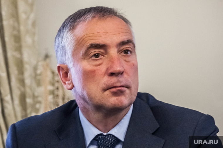 Врио томского губернатора Владимир Мазур нашел ключевую точку развития региона, считает политолог Евгений Минченко