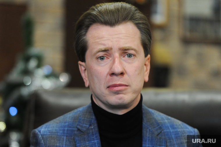 Владимир Бурматов продолжает винить в своих бедах политблок