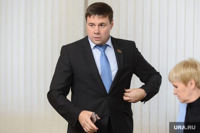 Александр Решетников пытается решить проблемы с силовиками