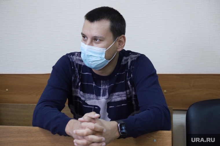 Илья Рожков уверен, что давление на него оказывают из-за уголовного дела на отца