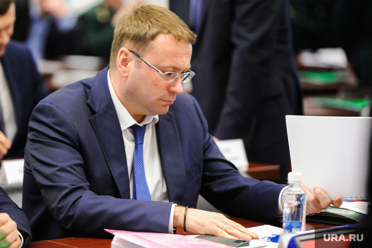 Алексей Кузнецов стабильно посещает кабинеты администрации