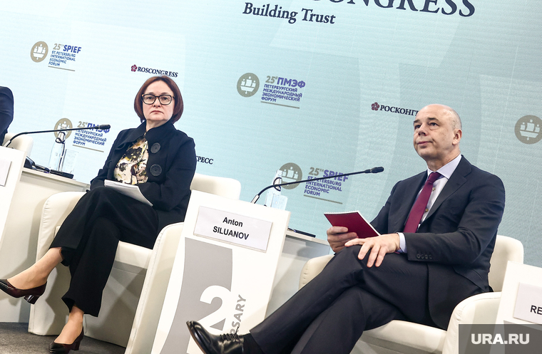 Главы ЦБ и Минфина Эльвира Набиуллина и Антон Силуанов обсуждают новый подход к налоговым льготам