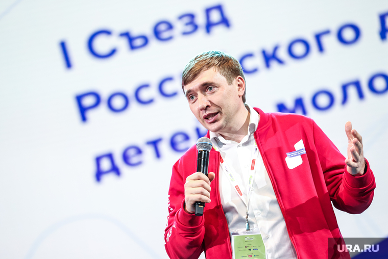 Председатель РДДМ Григорий Гуров сообщил, что 19 декабря состоится голосование за название нового движения