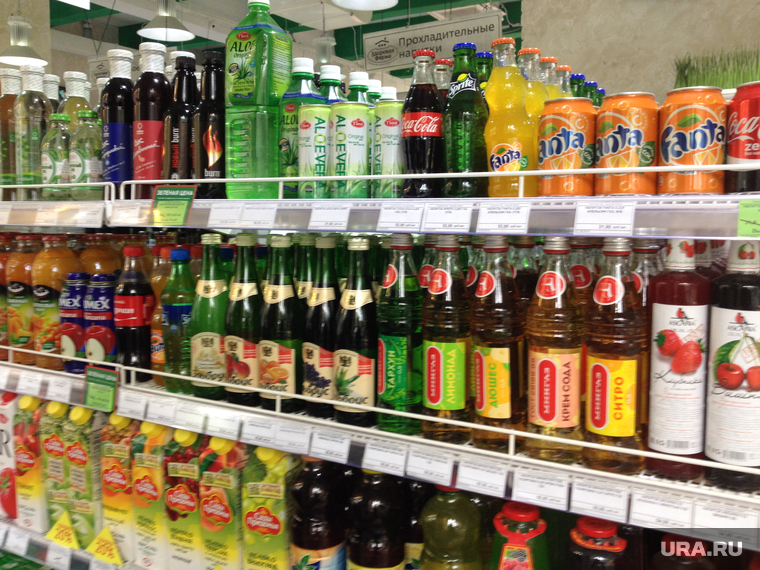 В несезон продажи лимонадов, газировок и соков падают в пять—десять раз