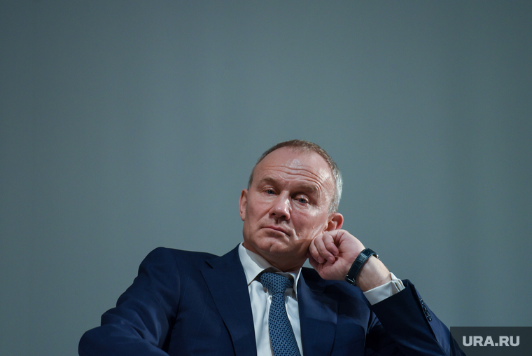 Как и всех, Олега Чемезова утомило ожидание