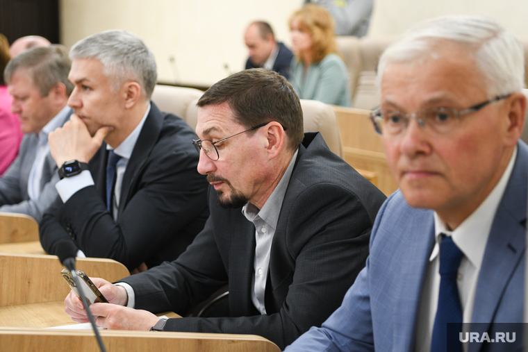 На основании социологических данных вице-мэр Сергей Плахотин будет готовить выборы в думу