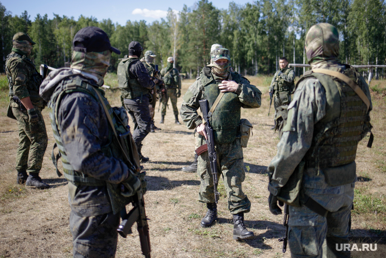 Бойцы ЧВК будут уравнены в правах с военнослужащими российской армии