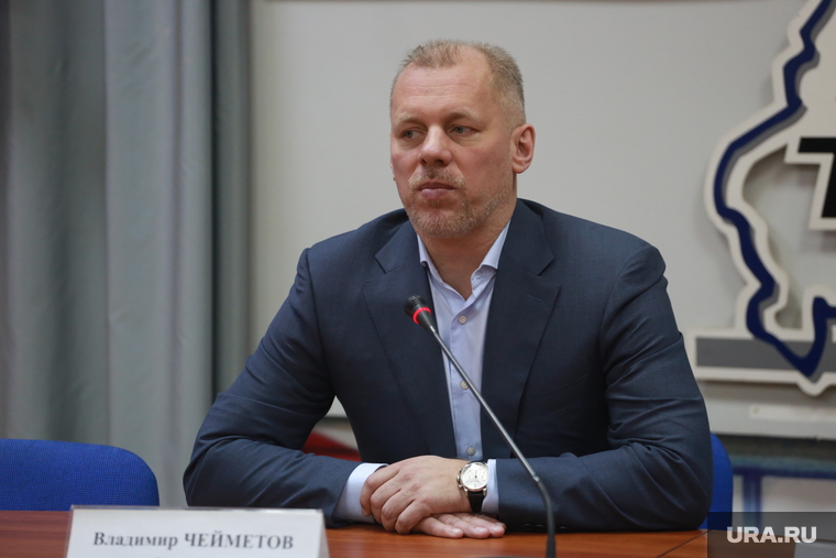Ведомство Владимира Чейметова перестало отвечать на запросы журналистов