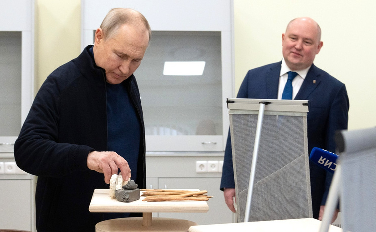 В новой детской школе искусств в Севастополе даже президенту хотелось потрогать все своими руками