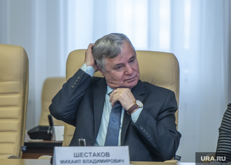 Михаил Шестаков стал четвертым за месяц ушедшим в отставку мэром
