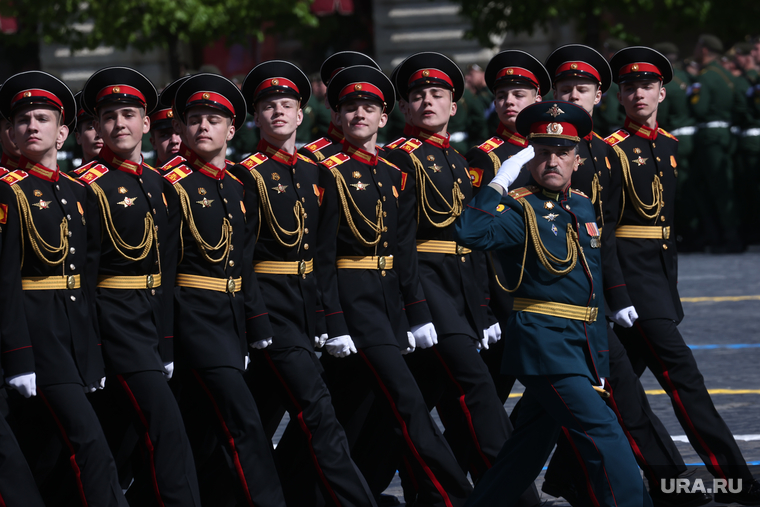Суворовцы — будущее российской армии и ее традиций