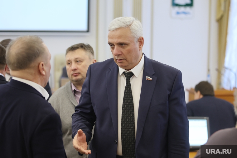Гиви Сепиашвили с 1984 года живет и работает в городе Кургане, имеет почетное звание «Заслуженный врач Российской Федерации»
