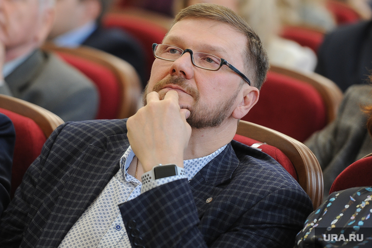 Константин Захаров получил шанс вернуться в политику