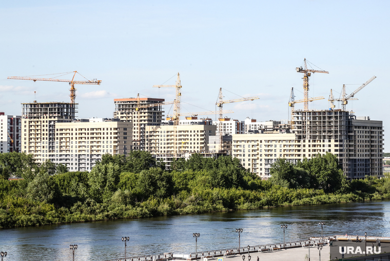 Тюменская область вводит в эксплуатацию по 25-30% нового жилья ежегодно
