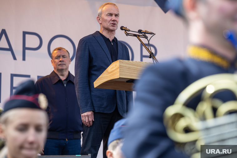 Олег Чемезов активно помогает Алексею Орлову с весны, поддержал и сегодня