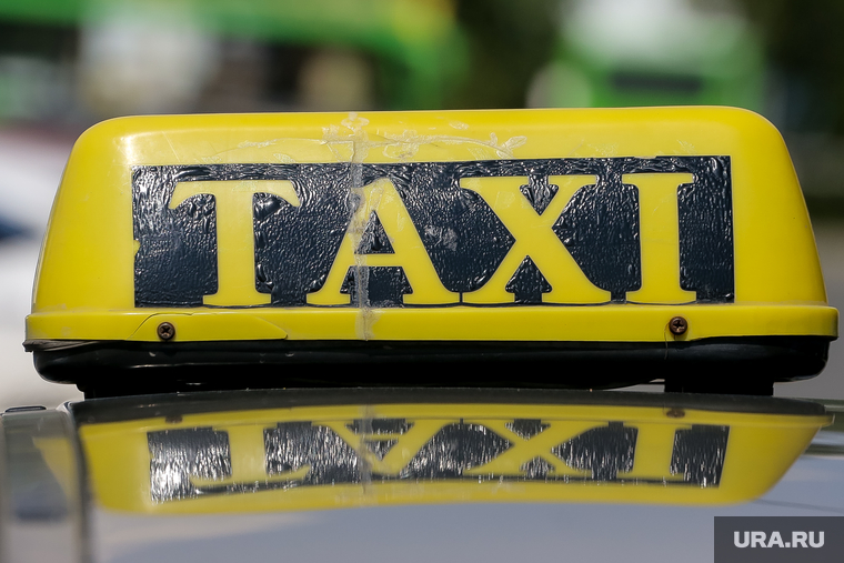 Самозанятые таксисты начали получать блокировки