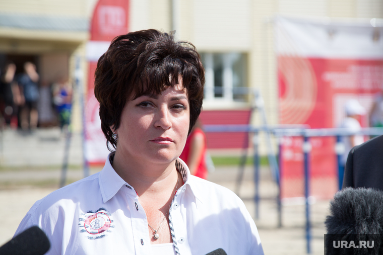 Новая глава думы вынуждена трудиться где придется