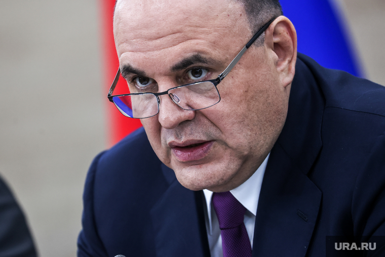 Мишустин отметил интенсивность подготовки профильных служб к отопительному сезону