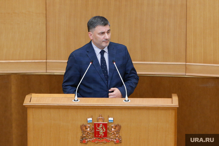 Контракт Антону Третьякову продлили на год