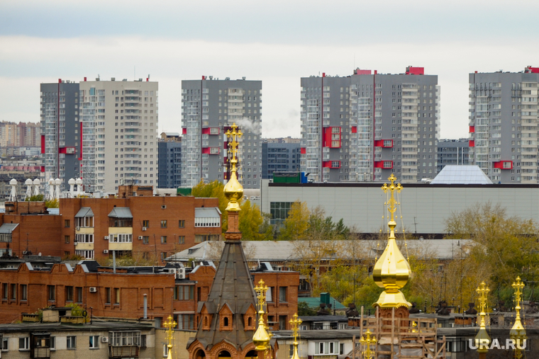 В Челябинске из-за дисбаланса на ипотечном рынке, где ставки на вторичное жилье выросли до 16-18%, а на жилье в новостройках по льготным ипотечным программам остались на уровне 5-8%, резко увеличился спрос на новое жилье