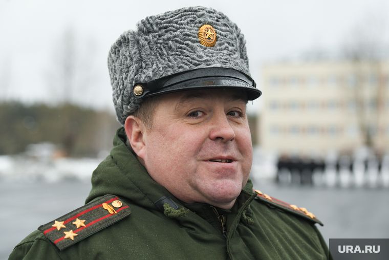 В период СВО в Тюменской области сменился военком. Три года назад на этой должности закрепился Алексей Куличков, но в ноябре 2023-го было объявлено, что должность занял Сергей Чирков, ранее бывший военным комиссаром Свердловской области