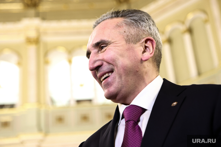 В августе губернатор Александр Моор объявил, что состоялось подписание концессионного соглашения на строительство межвузовского студенческого кампуса мирового уровня. Объект возведут в Тюмени к концу 2028 года, а к стройке приступят в 2025-м. Общая сумма, в которую обойдется кампус, оценивается в 32,2 млрд рублей
