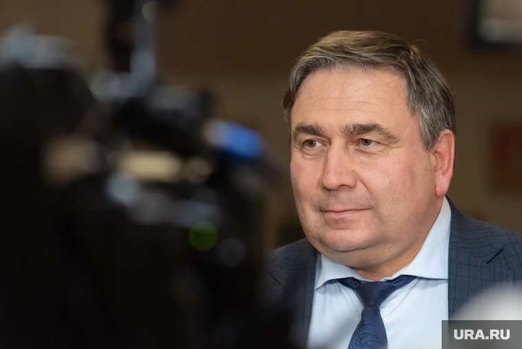Николай Смирнов — один из опытнейших свердловских министров