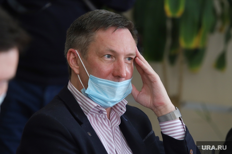 Николай Плотников возглавляет Курганскую областную больницу
