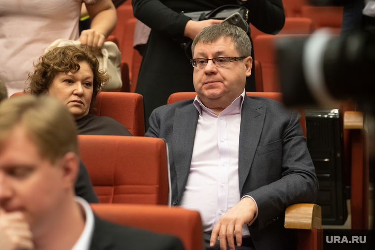 Дмитрия Сергина лоббирует один из замов мэра