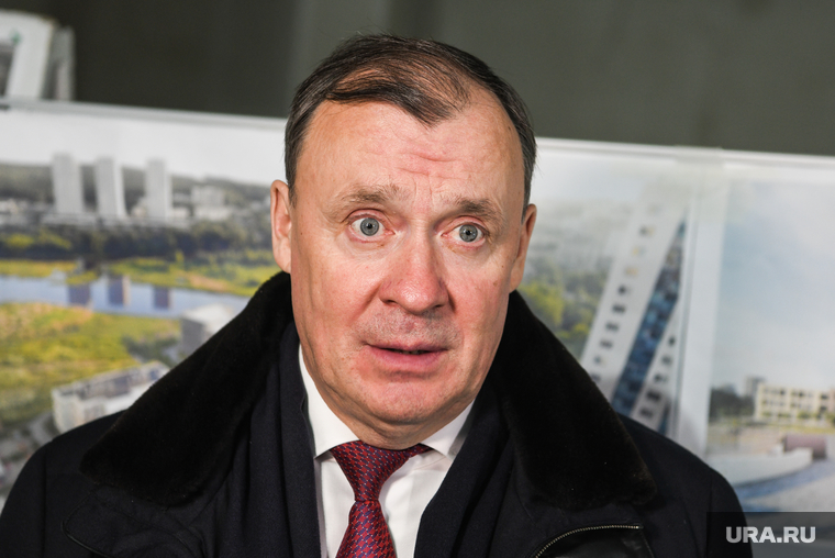 Алексею Орлову явно тяжелее, чем другим мэрам