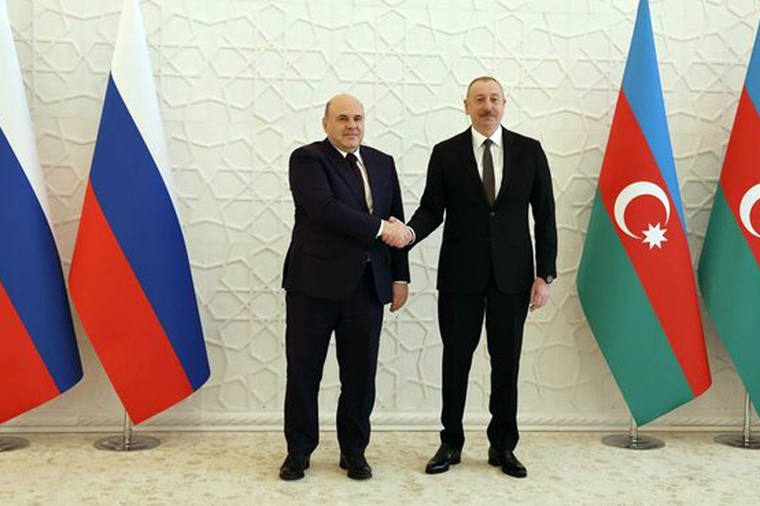 Президент Азербайджана Ильхам Алиев принял Михаила Мишустина в своей резиденции