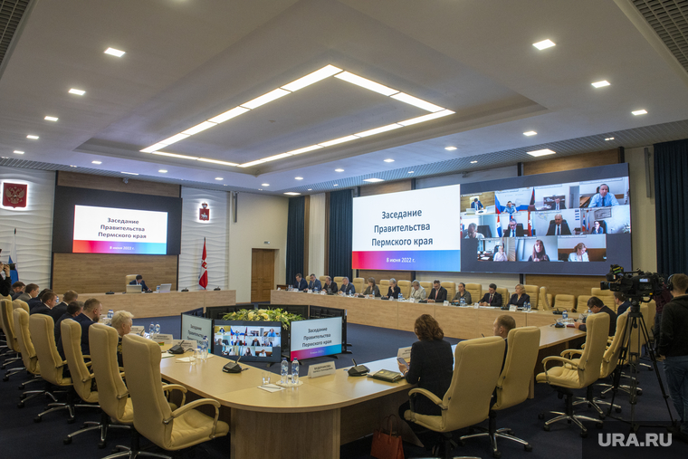 Ротация в правительстве пройдет в 2024 году