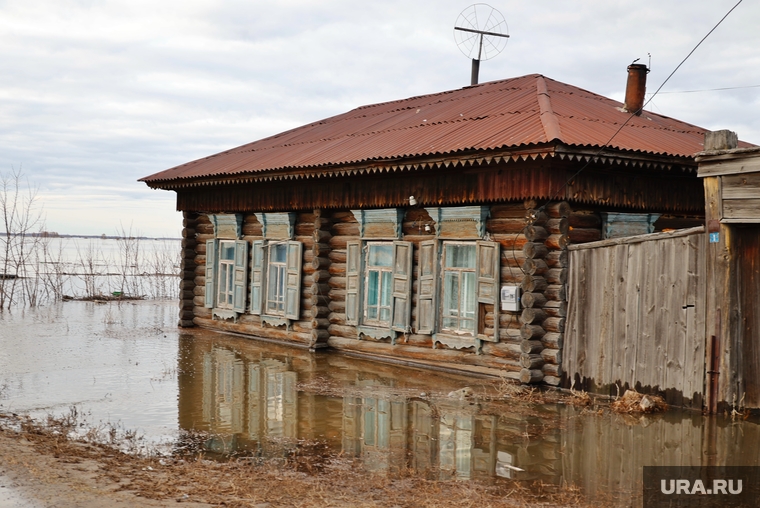 Село Звериноголовское Курганской области также оказалось в зоне наводнения.